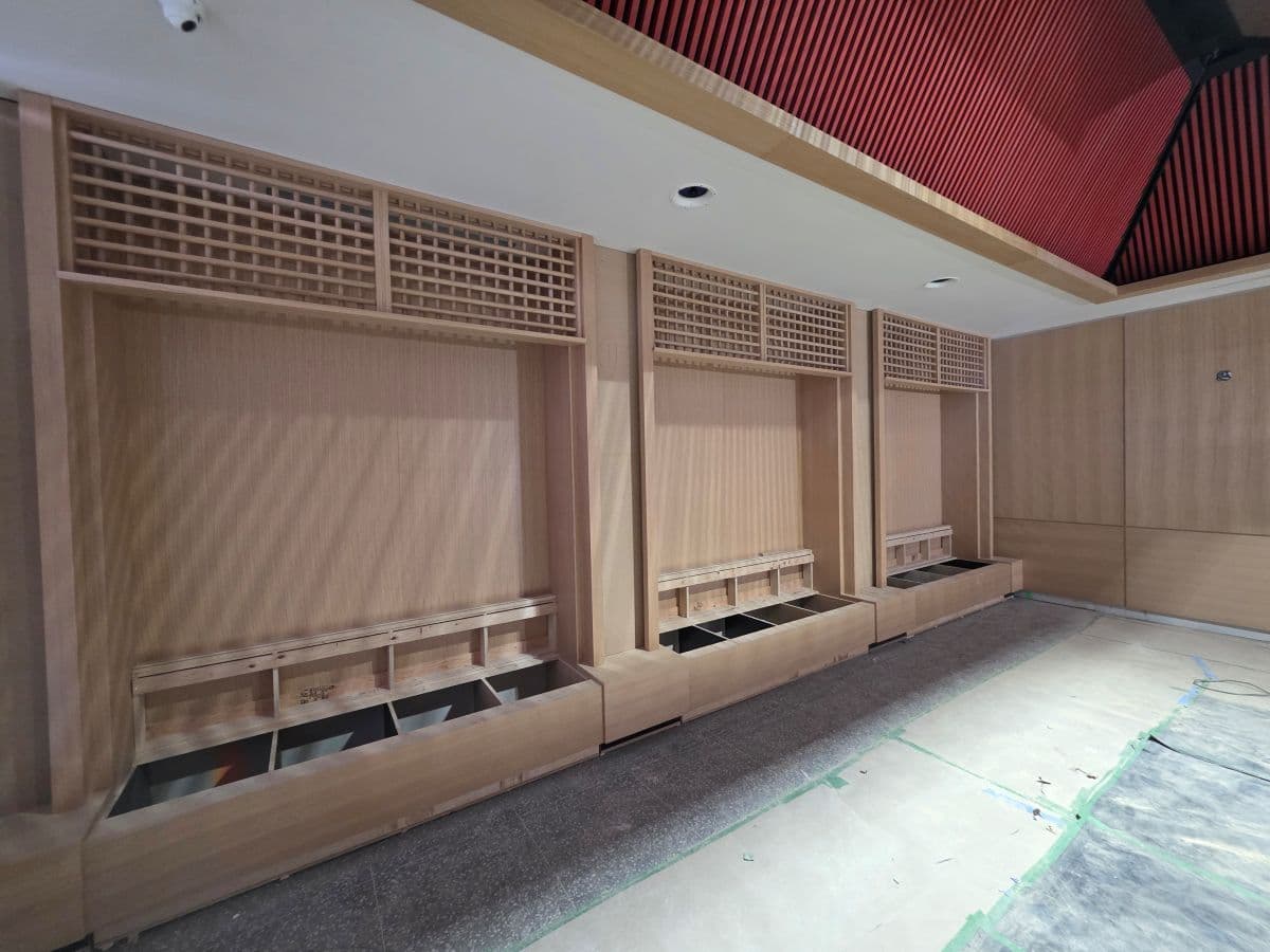 Millwork & Custom Commercial Finishes